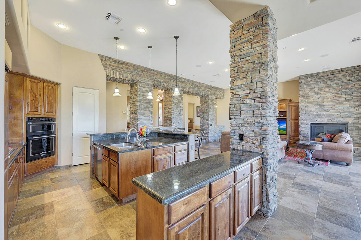 Tusayan at Troon Village