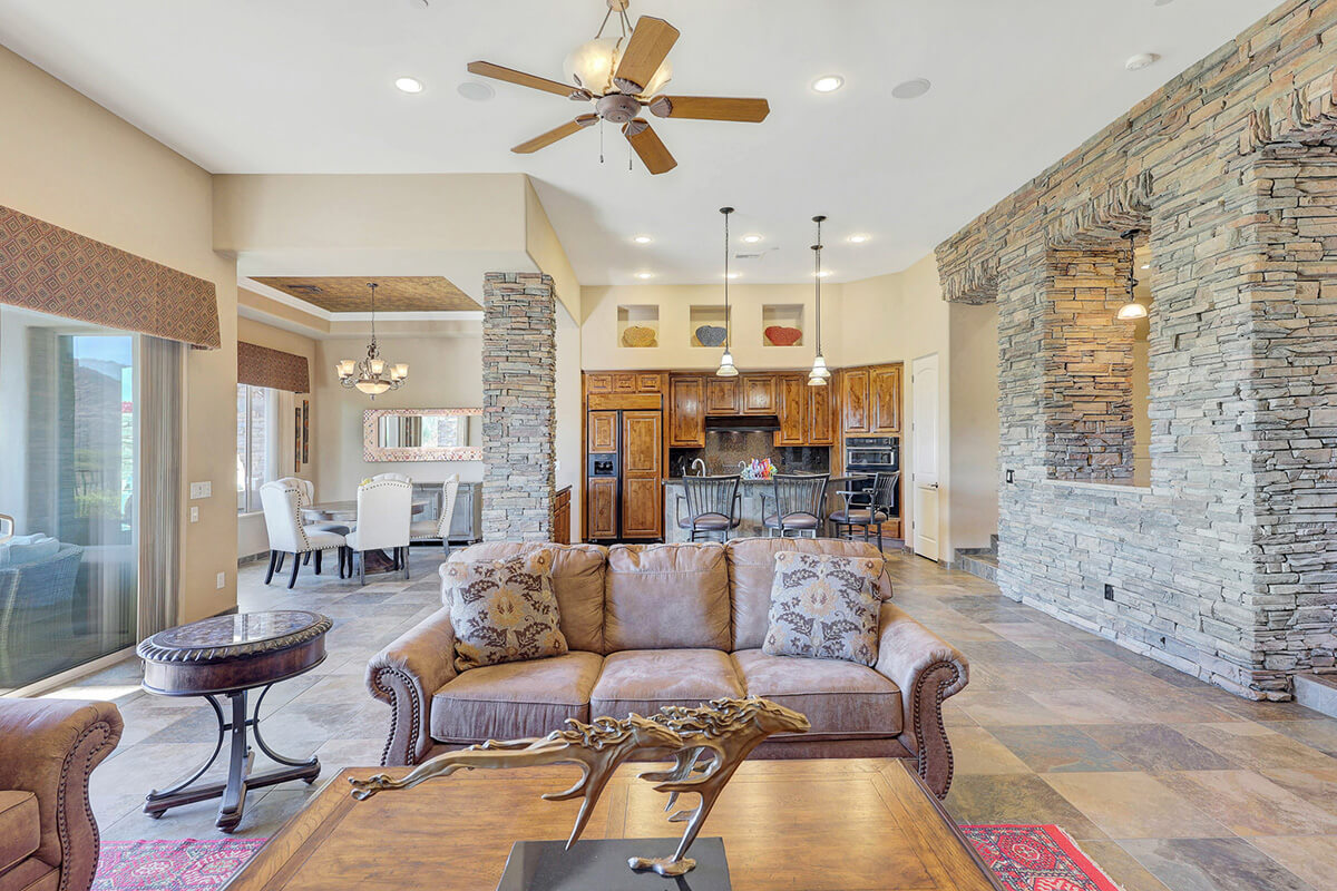 Tusayan at Troon Village